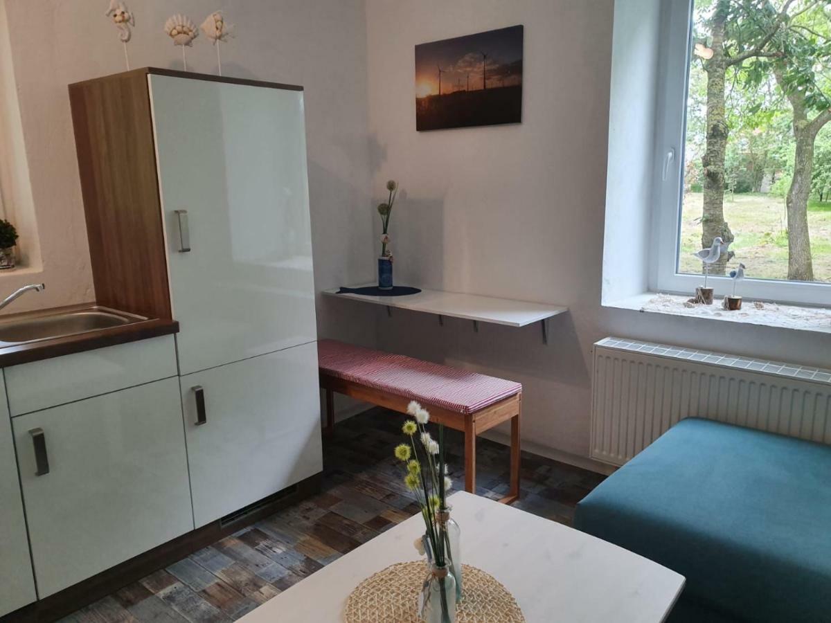 Marijanas Ferienhof 2, Urlaub Mit Viel Platz Zwischen Dornumersiel Und Bensersiel, Gehoert Zum Cafe Kunterbunt Holtgast Exterior foto